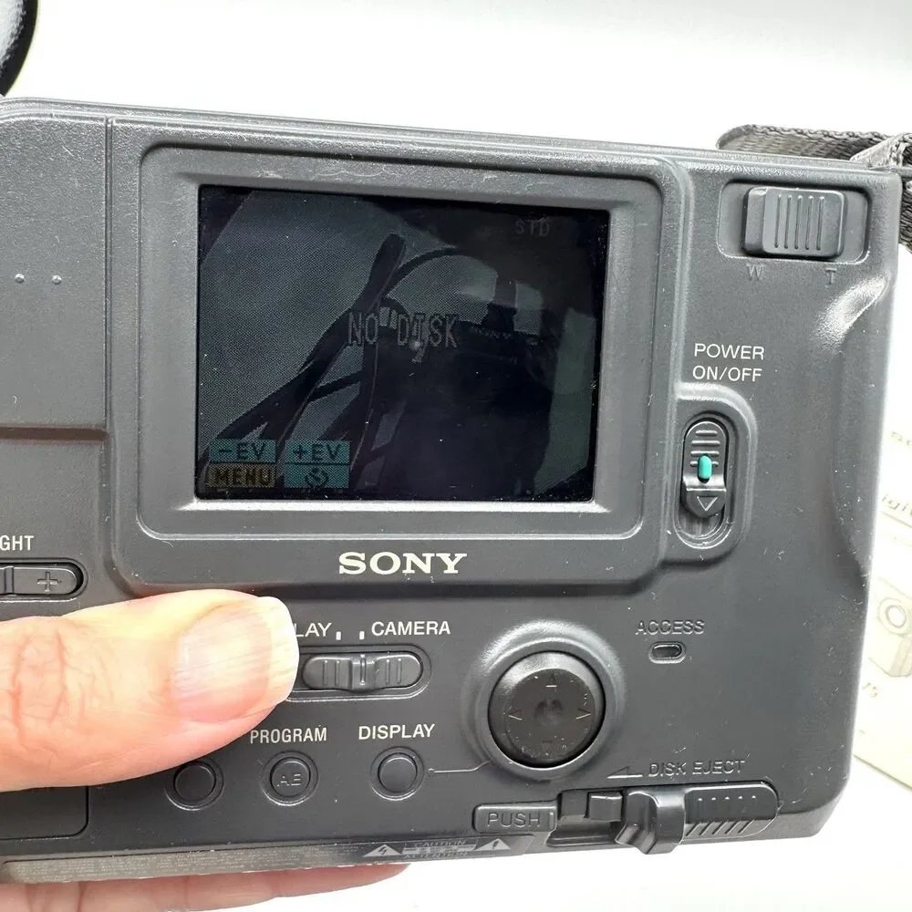 Sony Mavica MVC-FD75 Digital Camera 10x Zoom Tested Working Kit